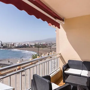 Piso En Primera Linea Con Vistas Directas Al Mar Melenara